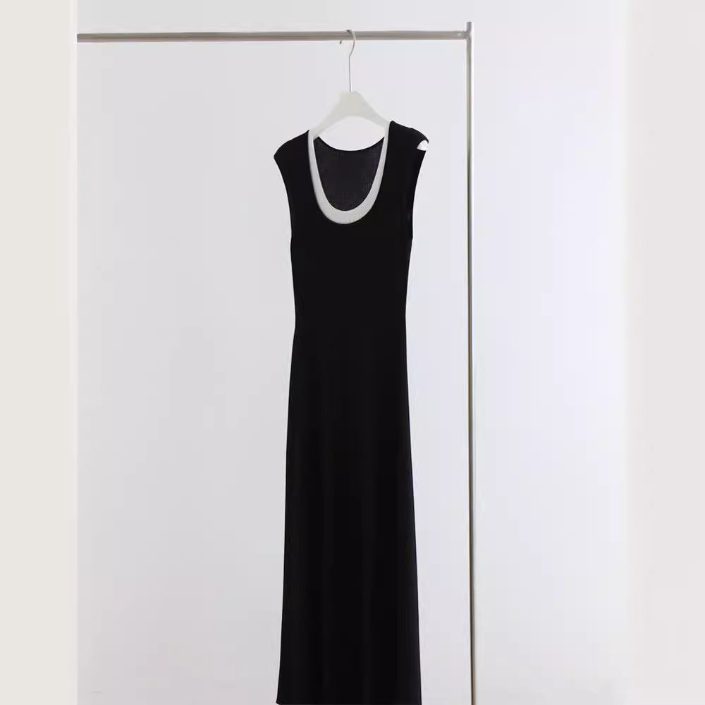 Slim Fit High-Waist U-Neck Dress