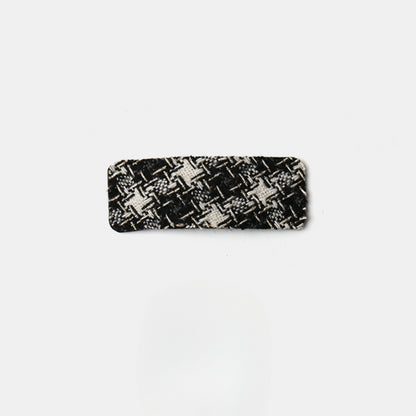 Checkered hair pin
