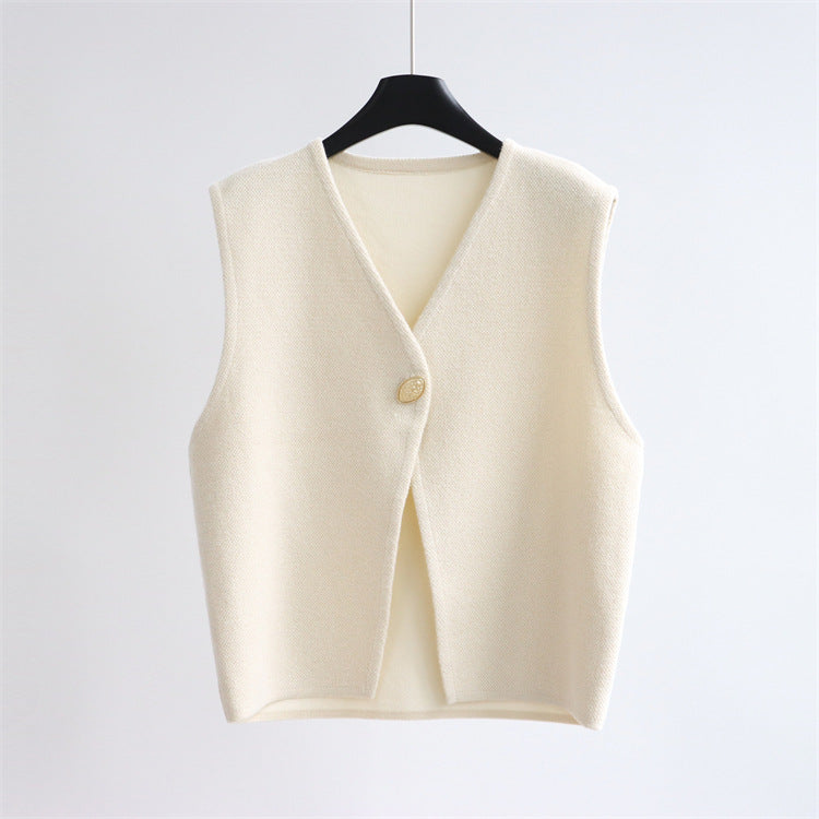Single Gold-Button Wool-Blend Vest | 3 Colors