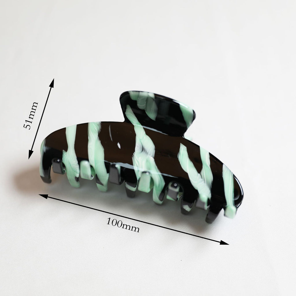 Retro Marble Hair Claw