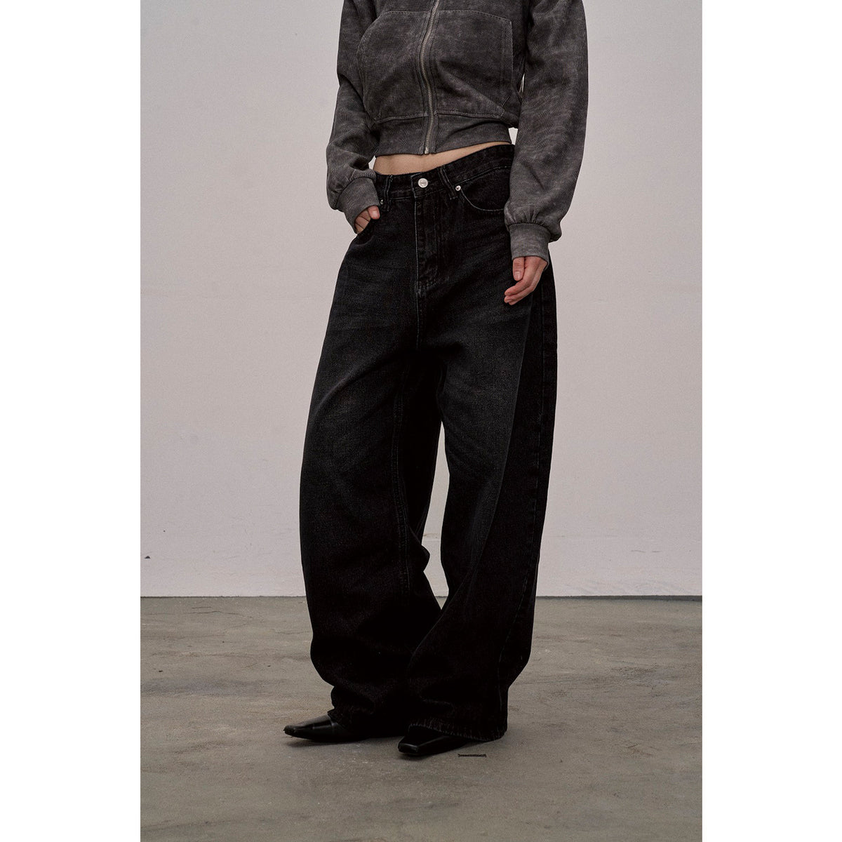 Pokiovo Wide Leg Denim Jeans