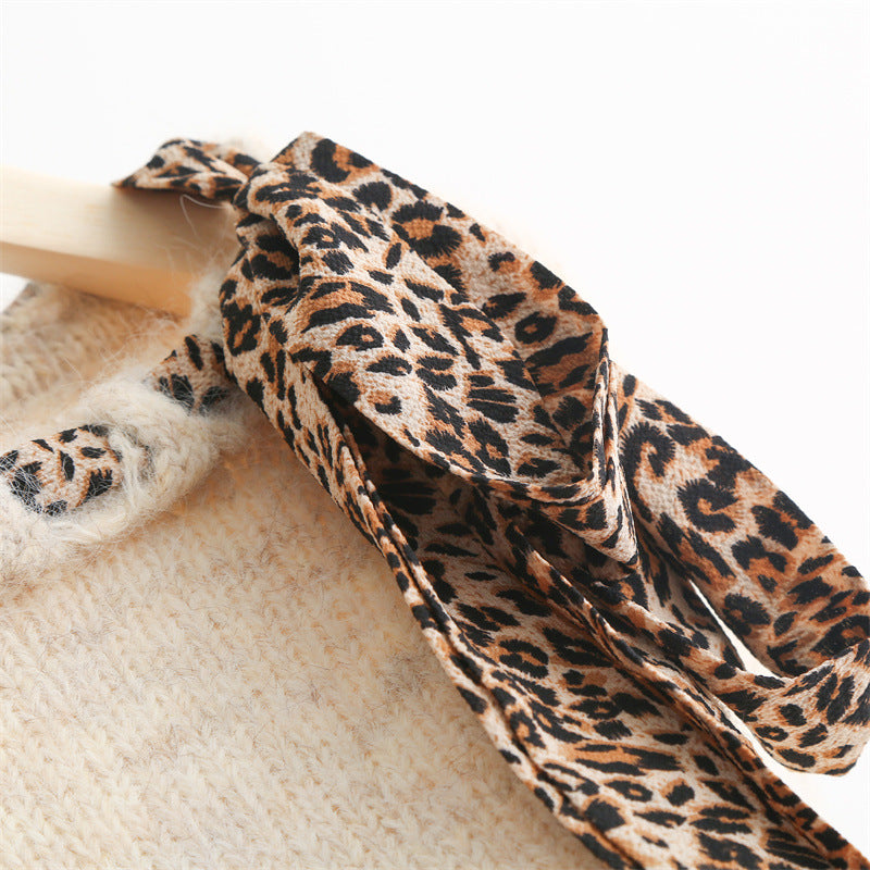 Wool Knit Sweater with Leopard Silk Scarf  | 3 Colors