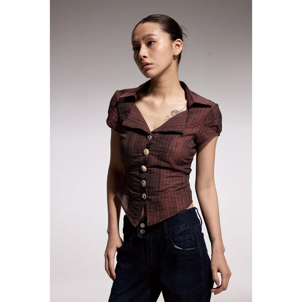 Pokiovo Fitted Short Sleeve Shirt