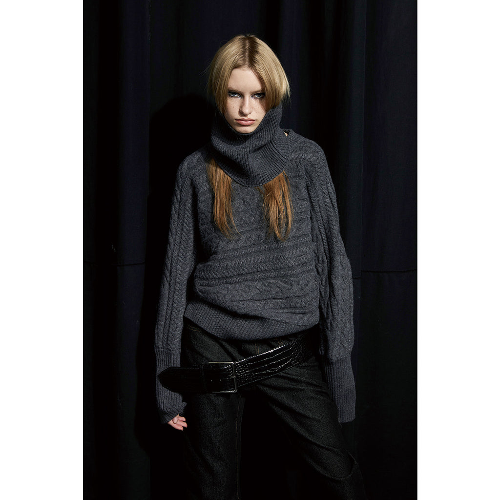 Pokiovo Cable Knit Sweater with Detachable Snood