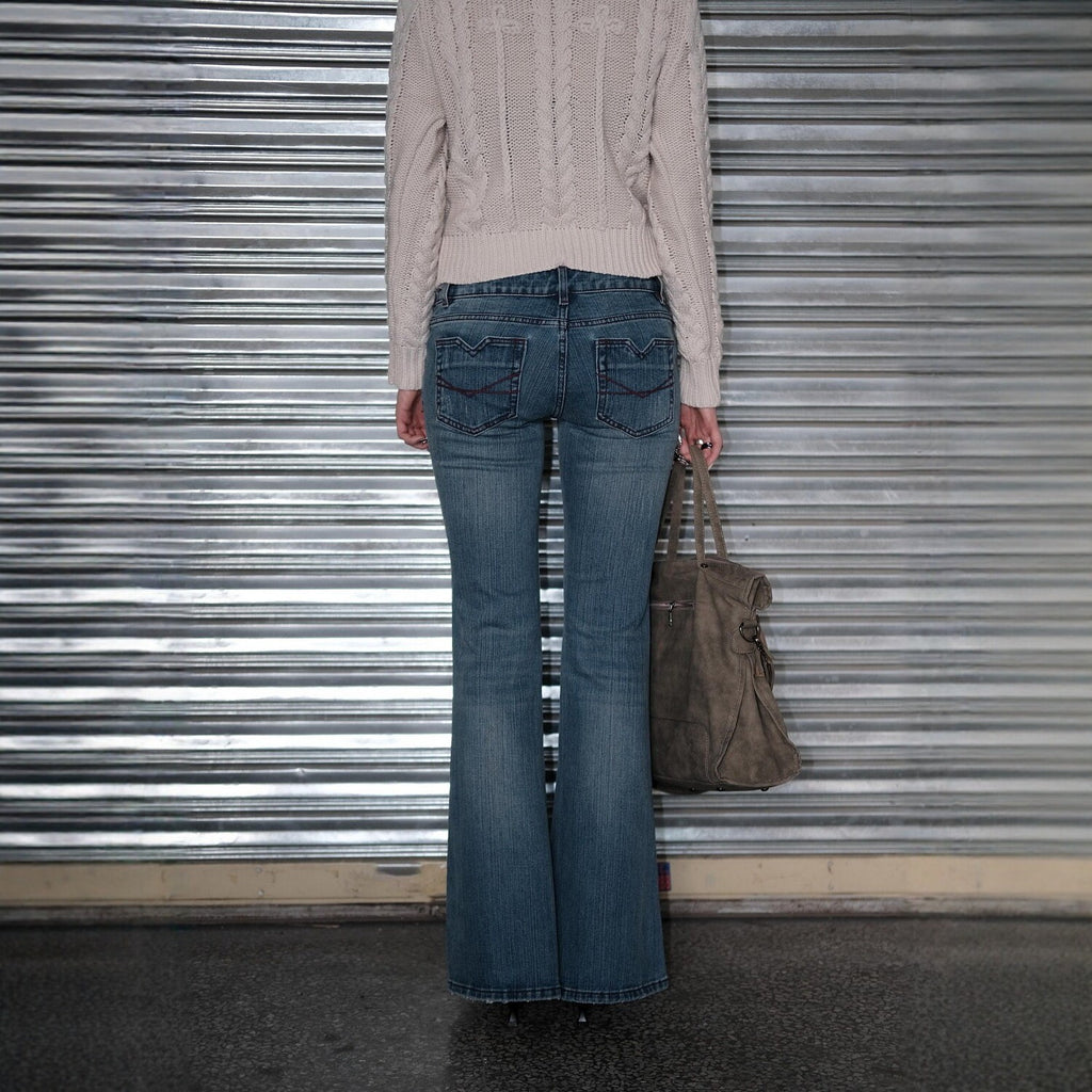 Pokiovo Low Rise Flared Jeans | Blue