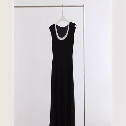 Slim Fit High-Waist U-Neck Dress