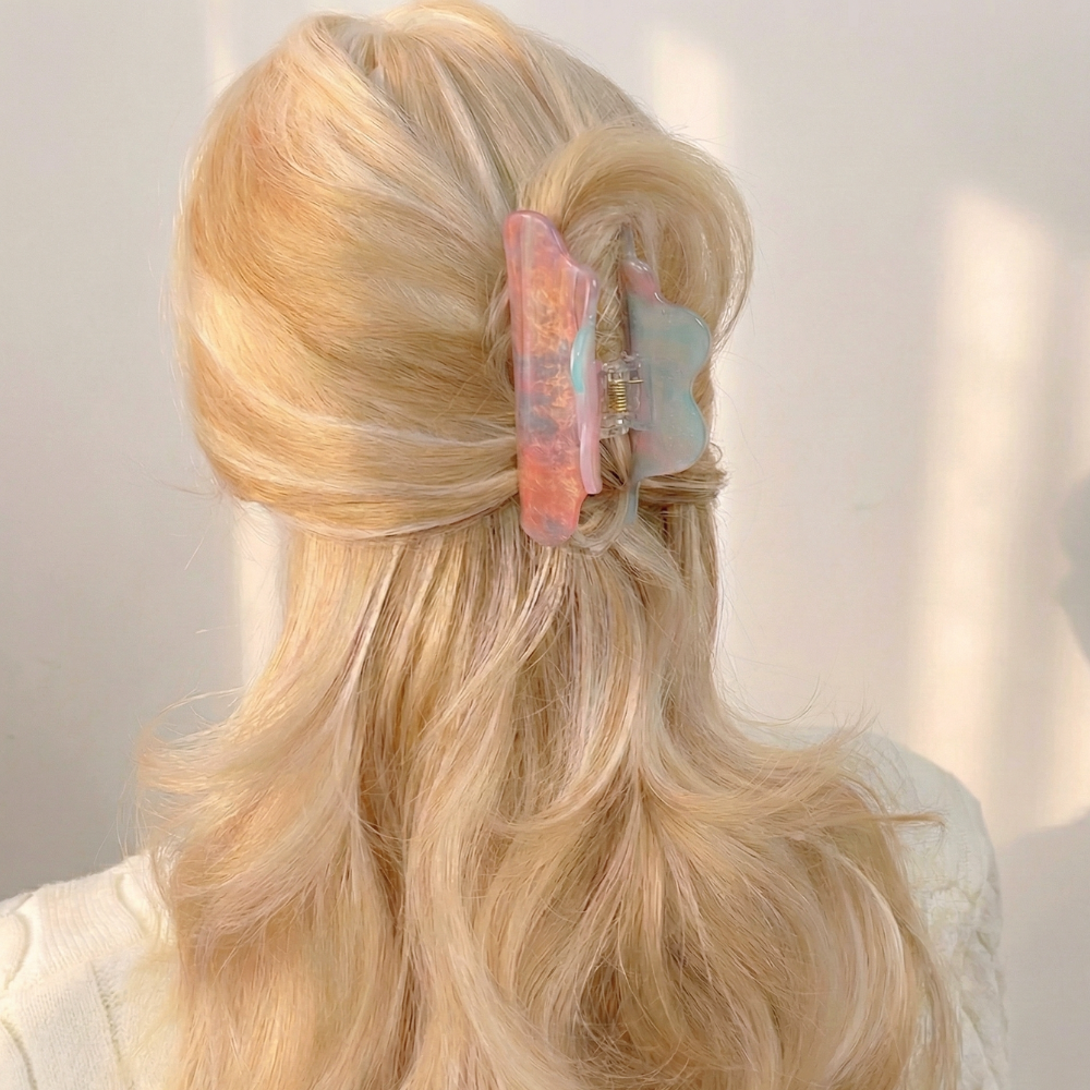 Sunlight Color-Changing Cloud Hair Claw Clip | Large