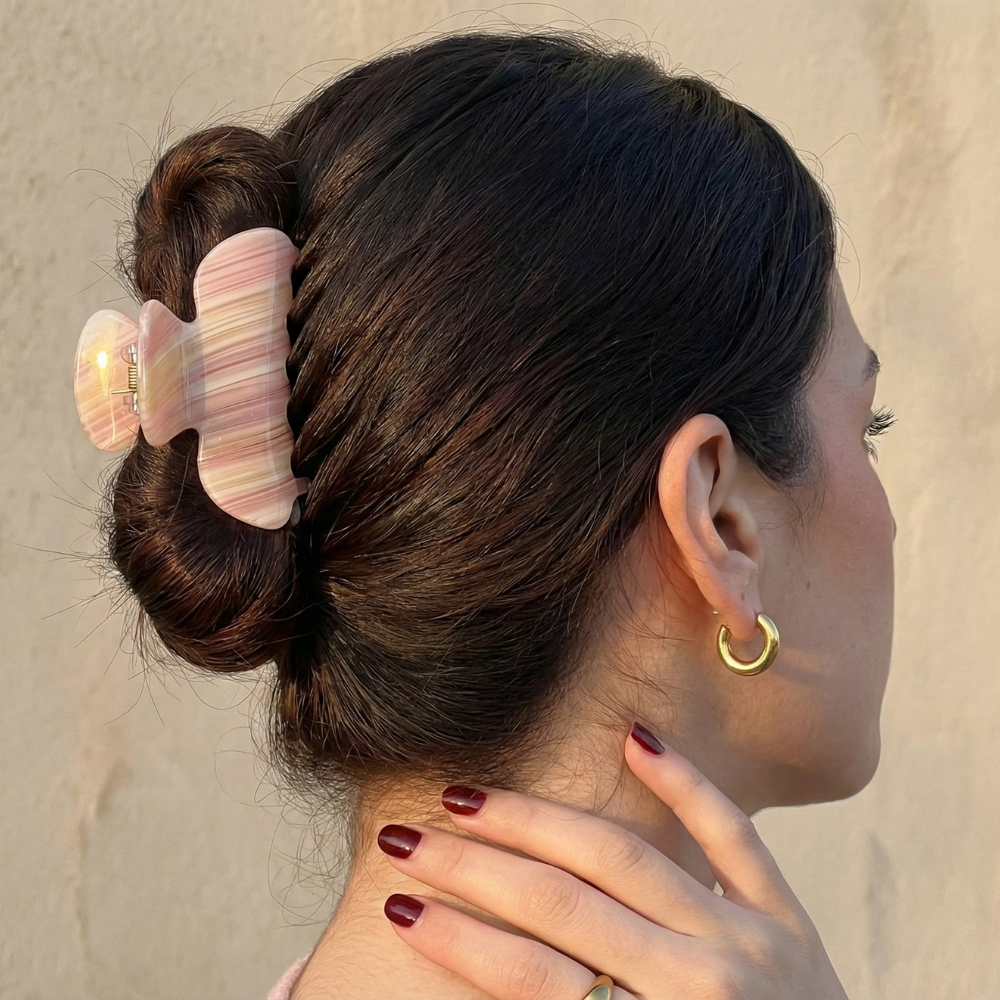 Soft Matte Acrylic Hair Claw | Medium