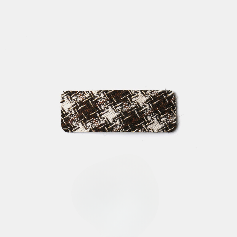 Checkered hair pin